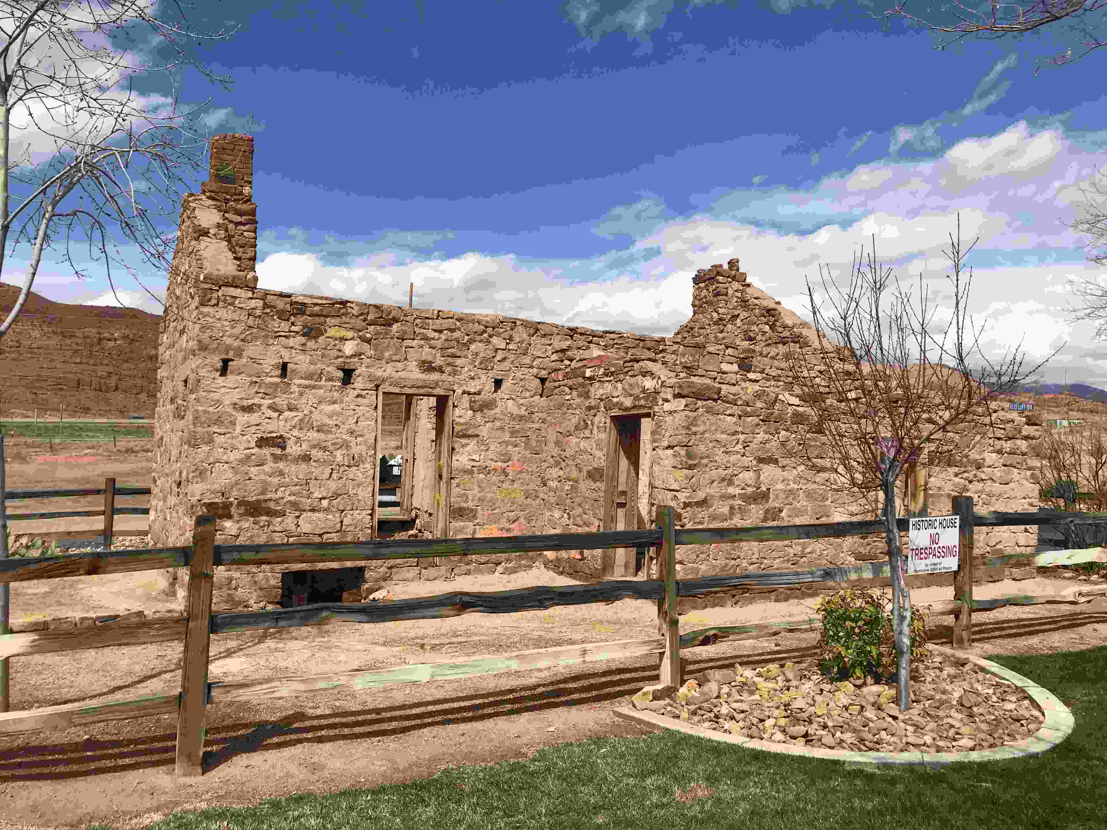 Front view of The Harrisburg Settlers Stone House near St George Utah