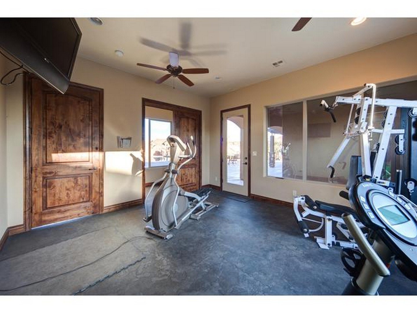 Red Sands Vacations / Vacation rentals / Southern Utah Vacation Rentals/ Coral Ridge Coral Ridge gym / amenities